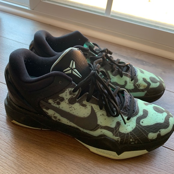2012 Zoom Kobe 7 System 'Mint Poison Dart Frog', size 10 - Picture 2 of 6